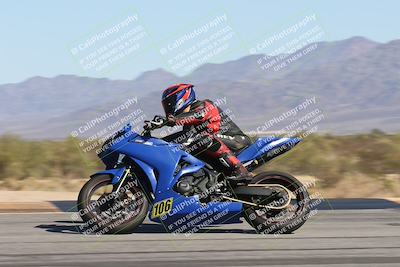 media/Oct-30-2025-Racers Edge (Thu) [[dabbdaf680]]/3-B Group/Session 4 (Turn 9 Side)/